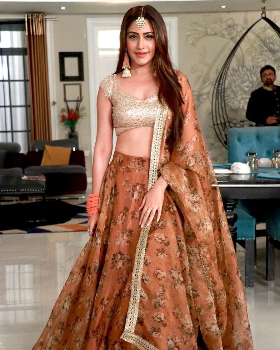 Bollywood Designer Trending Lehenga LG-337 1
