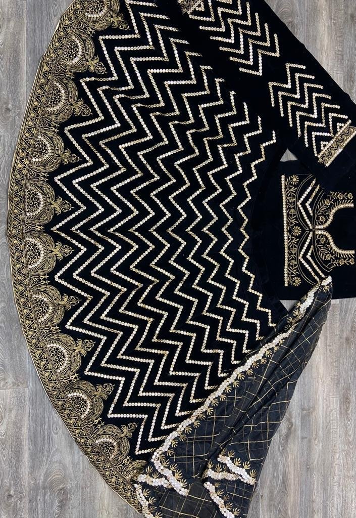 Bollywood Designer Lehenga Choli LG-360 Black Velvet 2