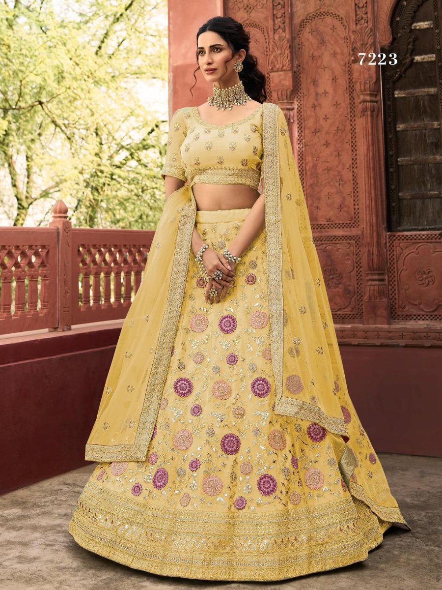 Arya Designs Vastrey Vol-4 Colors 7217-7235 Series 7