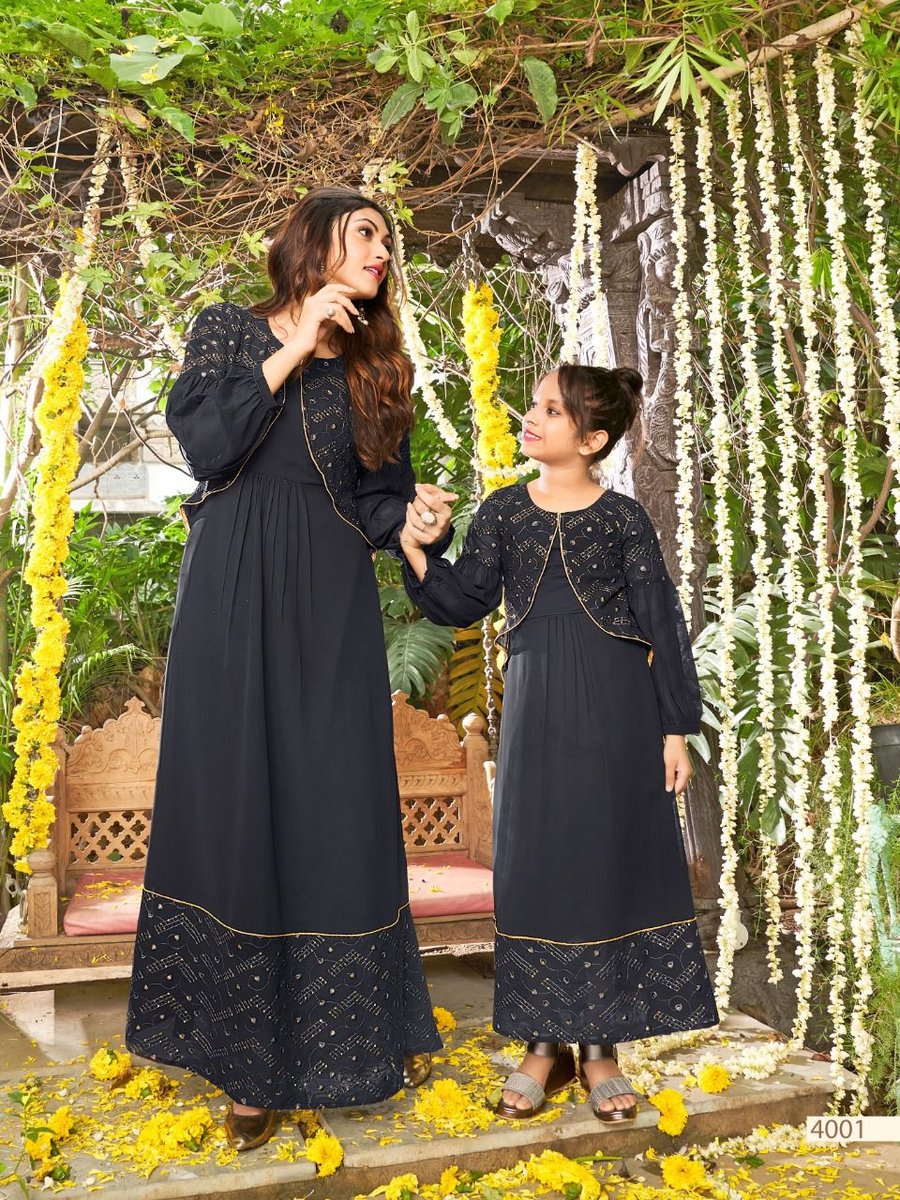 Banwery Me & Mom Vol-4 4001-4004 Series 1