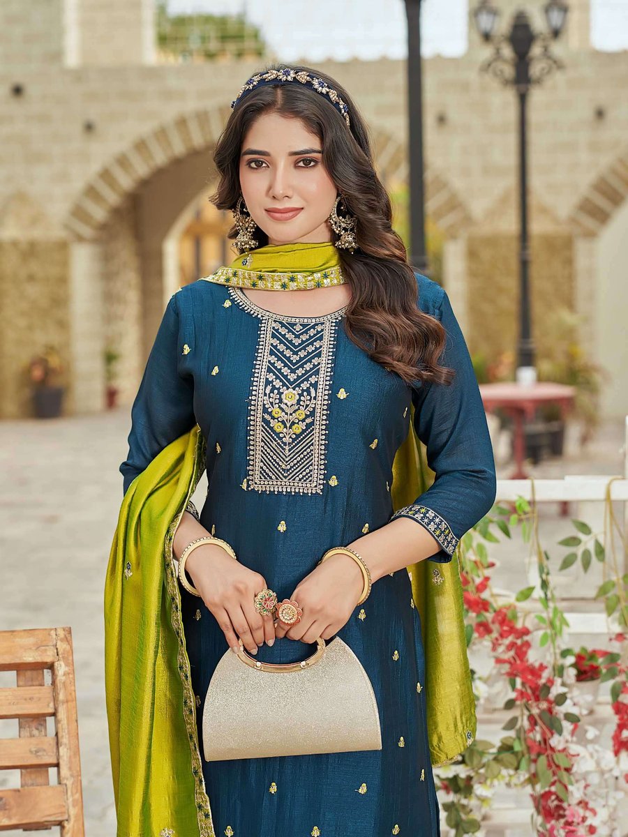 AANCHI PLUS ZEENAT 3