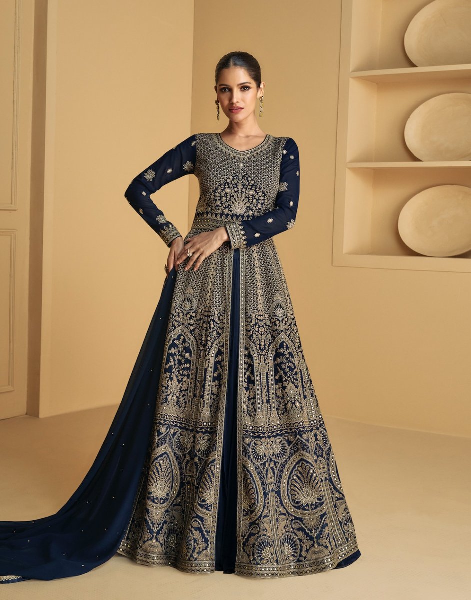 AASHIRWAD CREATION TAREEF 9971 TO 9973 3
