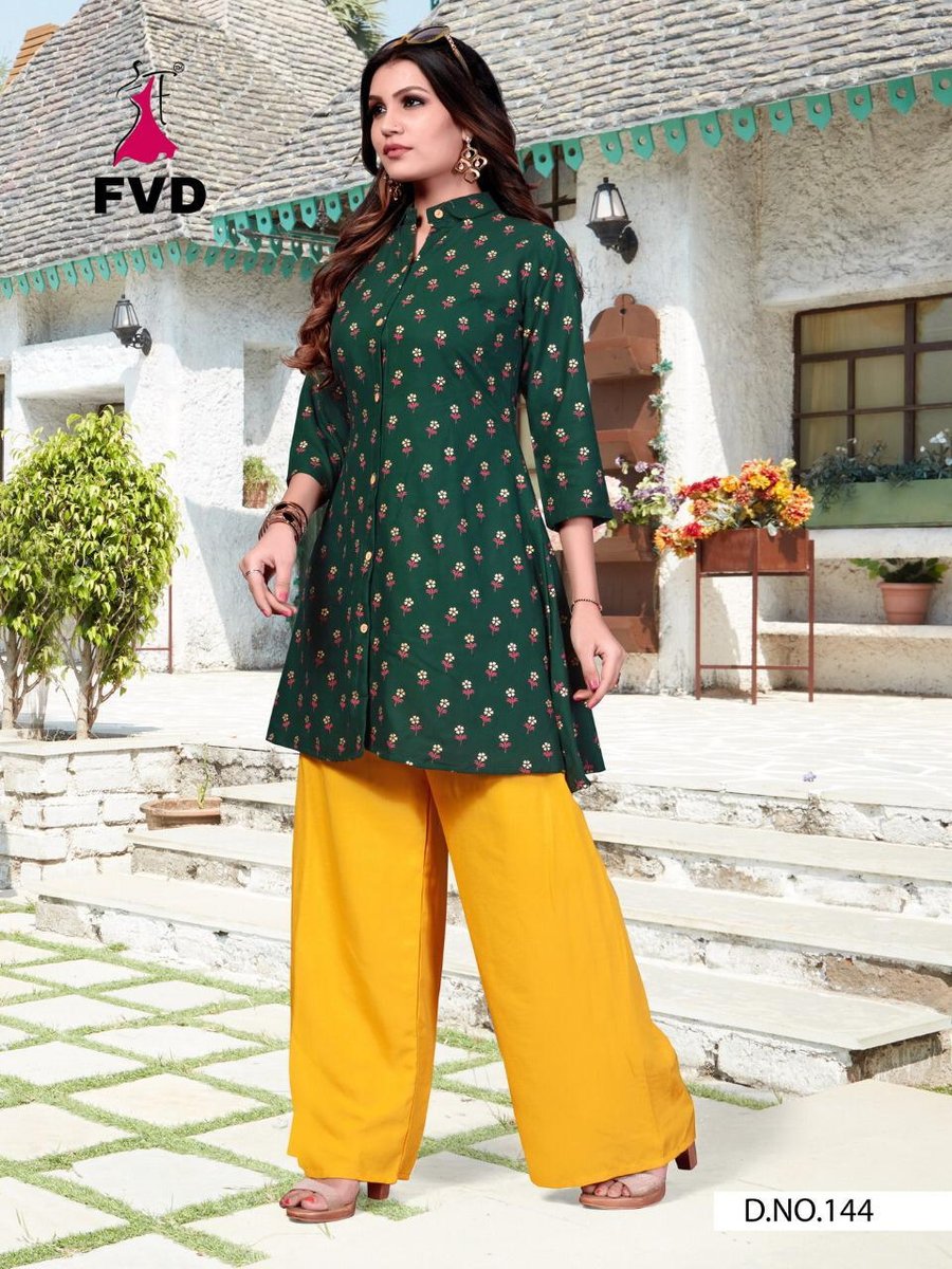 Fashion Valley Dresses 7 Horse 139-144 Series 6